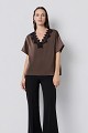 Shortsleeve blouse with lace