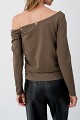 One-shoulder top with chain