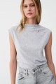 Sleeveless blouse with rhinestone