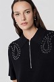 Rochie scurtă din tricot cu pietricele