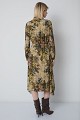 Vestido camisero largo con estampado floral