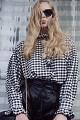 Camisa a cuadros con detalles de volantes
