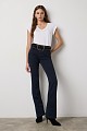 Suede belt with studs