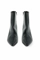 Low-heel ankle boots