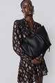 Shopper bag with pleats