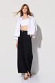 Pantalones de crepé con pliegues