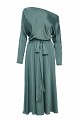 Rochie midi cu umerii goi și aspect satinat