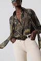 Printed oversized shirt with scarf