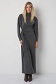 Rochie lungă cu design încrețit și cordon