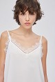 Sleeveless blouse with lace