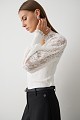 Cut-out sweater with lace
