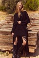 Maxi knit skirt with fringes