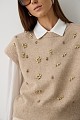 Shortsleeves sweater with applique rhinestones
