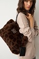 Fur leopard shoulder bag with chain
