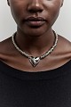 Metallic necklace with heart