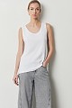Basic sleeveless top