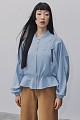 Shortline gathered jacket