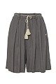 High-waisted linen-look shorts