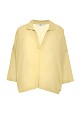 Sweater with 3/4 sleeves and collar