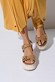 Sandals with suede details