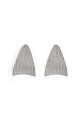 Embossed texture earrings with hear-shape closure