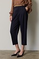 Pantaloni barrel cu curea