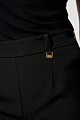 Pantaloni evazați