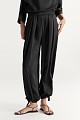 Pantaloni cu aspect satinat - Gold label